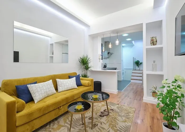 Beautiful Apartment In Madrid Rio